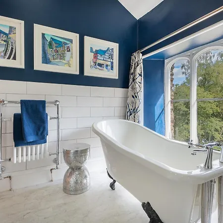 Holiday home Danes Court House